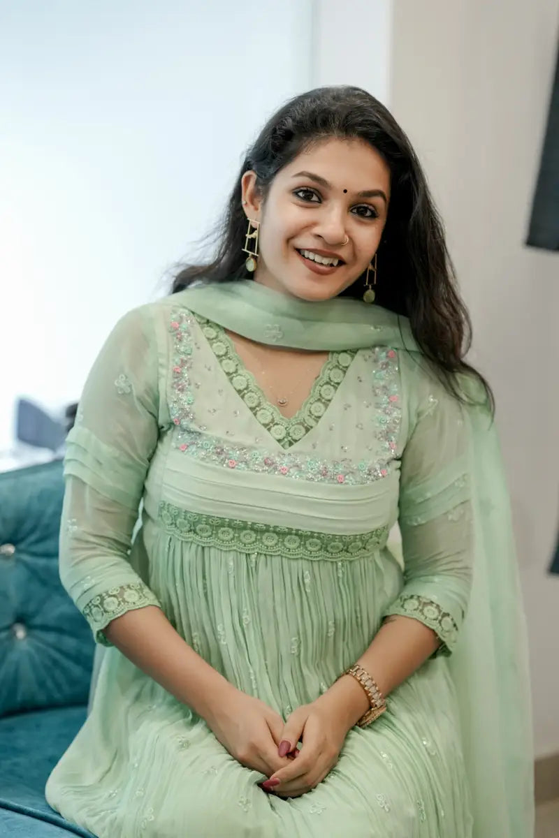 Handworked Pleated Kurta with Dupatta