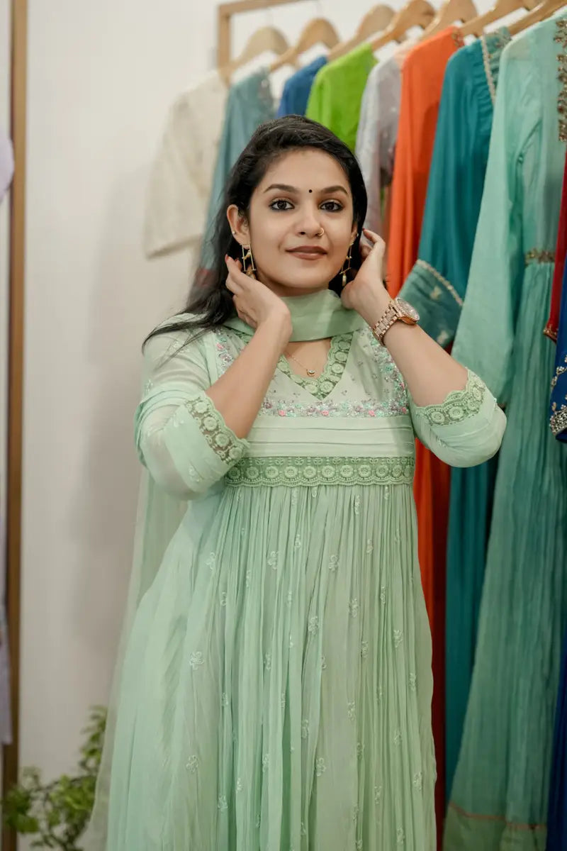 Handworked Pleated Kurta with Dupatta