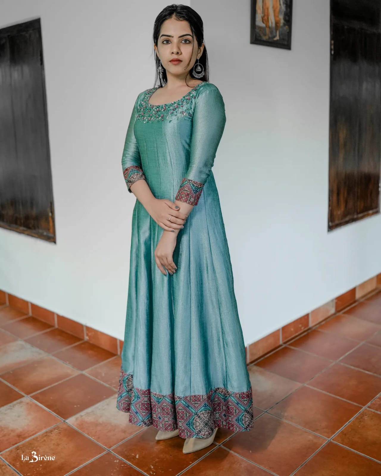 Handworked Panel Cut Kurta