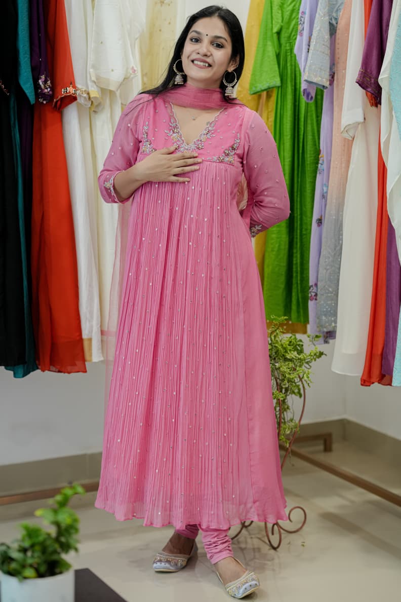 Handworked Pleated Kurta with Dupatta